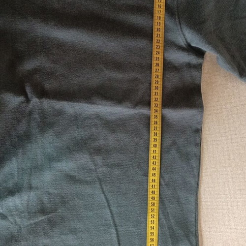 Men's short-sleeve Pull&Bear t-shirt khaki like new