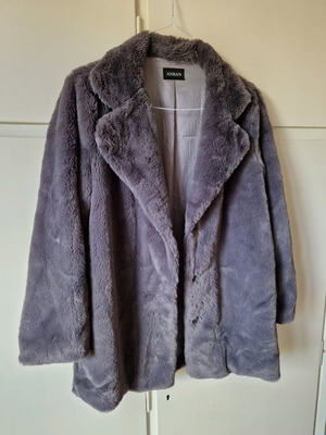Fur coat gray like new, size Large - XL