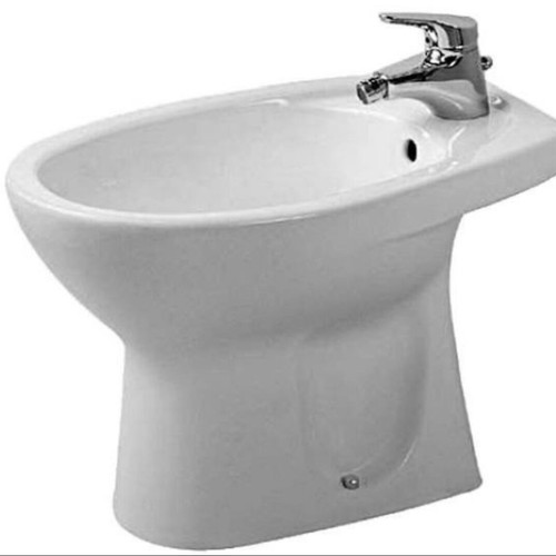 Duravit Duraplus bidet new without faucet