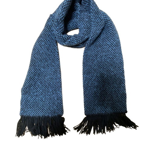 Men's scarf like new