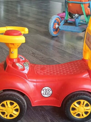 Walker toy like new