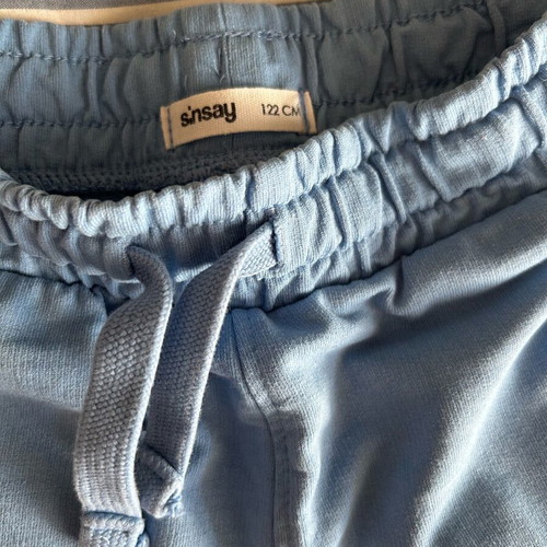 Bermuda shorts with dinosaurs like new, set of 3, 122 cm