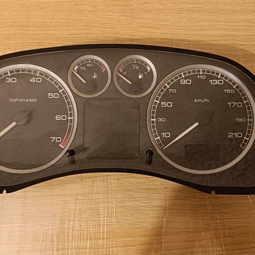 Peugeot 307 2001-2003 odometer used