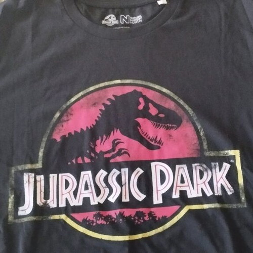Jurassic Park T shirt size Large like new, black