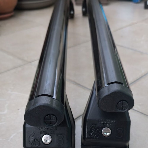 Hermes GS3 black aluminum roof bars for Renault Clio 3-5D 2005-2014 set with feet