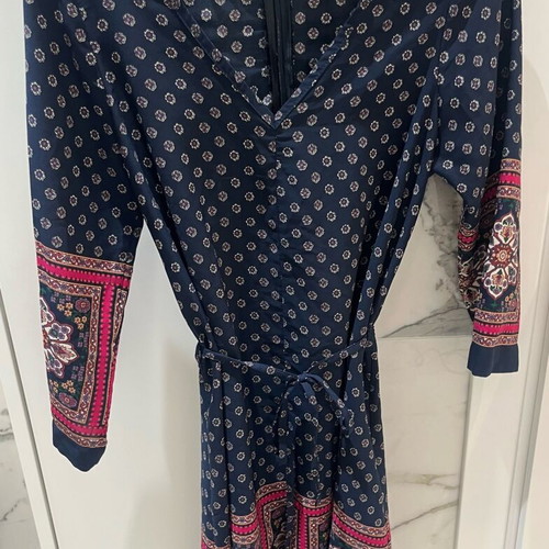 Regalinas one-piece shorts jumpsuit used, blue with floral print