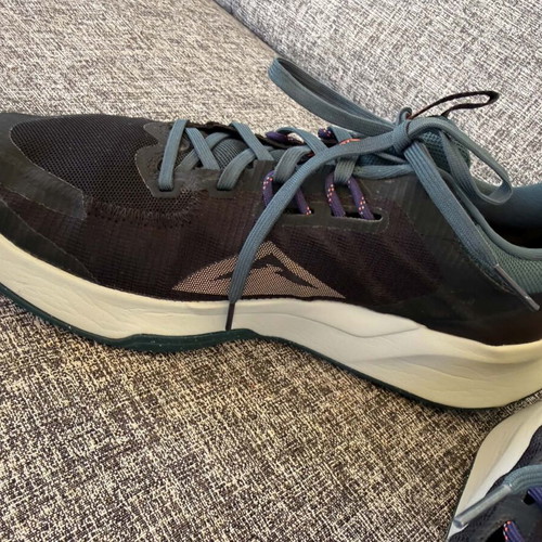 Nike Juniper Trail 2 men's sneakers size 43 like new, black and purple