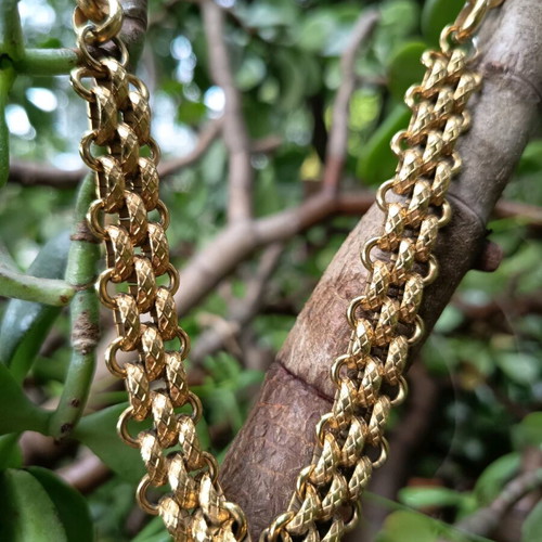 Stainless steel necklace used, gold-colored