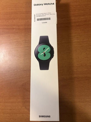 Samsung Galaxy Watch 4 40mm like new