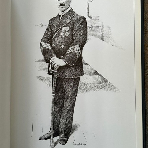 Uniforms of the Hellenic Navy book like new, year 1998