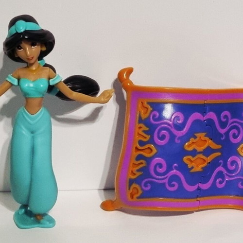 Kinder Maxi Jasmine used figure with carpet