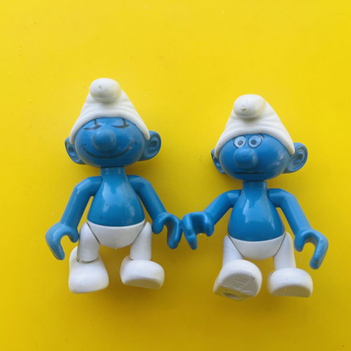 Peyo Pyroplast vintage 80's The Smurfs figure toy used