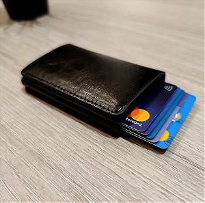 Πορτοφόλι για πιστωτικές κάρτες
