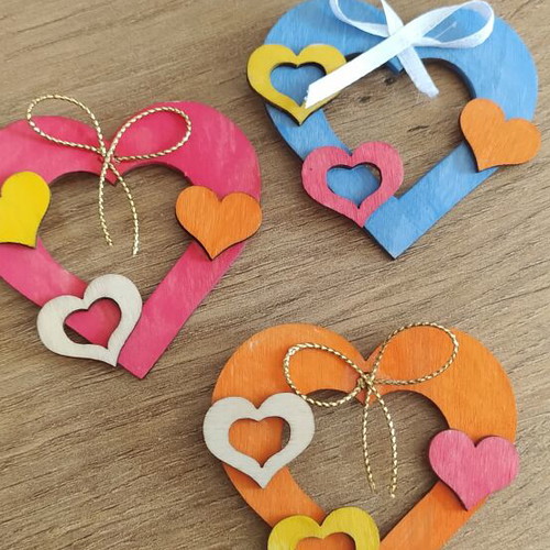 Handmade wooden fridge magnets set of 3 like new