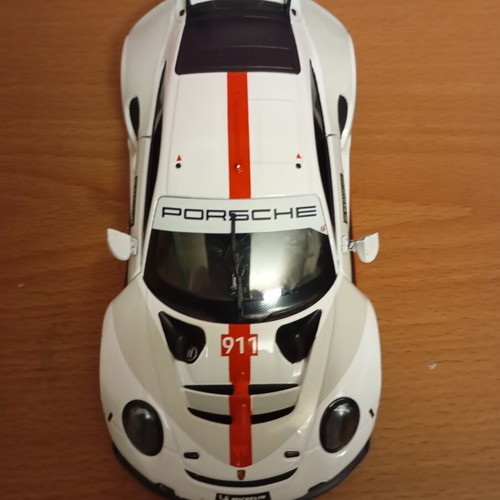 Metallic toy car 1/24 scale