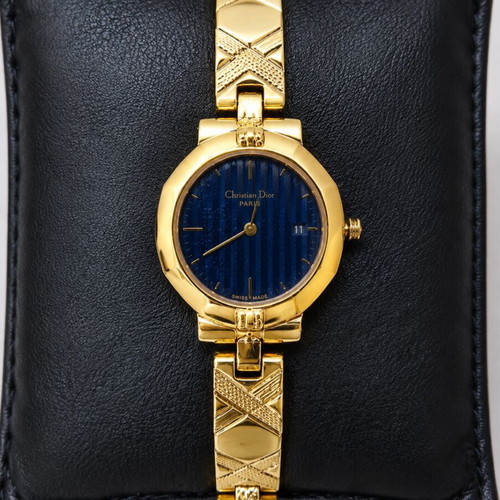 Christian Dior Paris D64-151 γυναικείο ρολόι σαν καινούργιο, χρυσή κάσα και μπρασελέ
