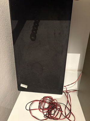 Pioneer floor-standing speakers used, set of two