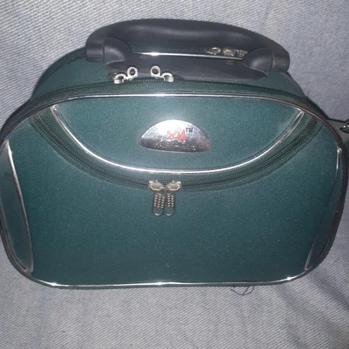 Small travel suitcase new, green, 30x20 cm
