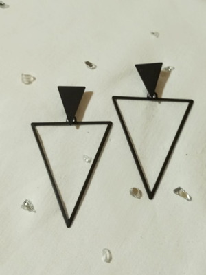 Minimal triangle earrings new, black