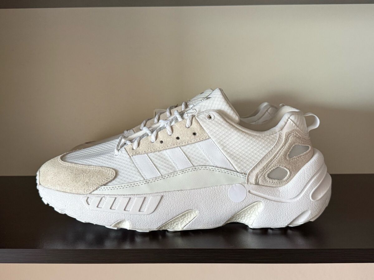 Adidas ZX 22 Boost sports shoes new,… - € 80,00 - Vendora.cy