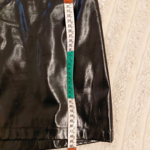 Toi&Moi skirt used, size Medium, black synthetic leather