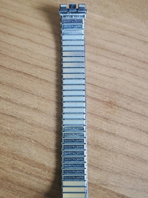 Swatch flex strap size small like new, silver