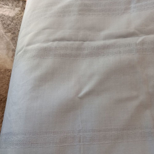 Tablecloth 130×180 new, excellent condition