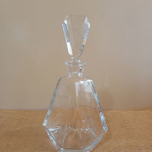 Crystal decanter triangular like new