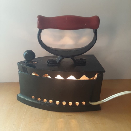 Charcoal Iron lamp like new, vintage decoration