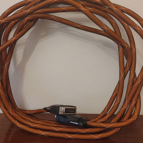DVI D cable new 5 meters