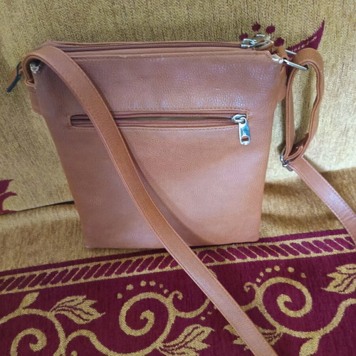 Shoulder mail bag used, brown with multiple compartments