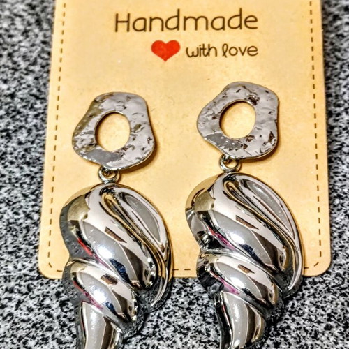 Stainless steel jewelry set with shell design, silver