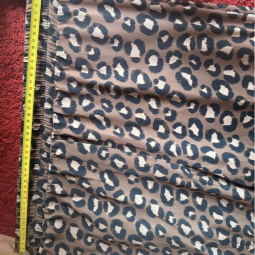 Karavan set animal print like new, blouse one size and pants small