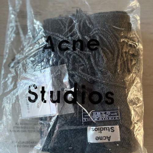 Acne Studios virgin wool scarf new, grey