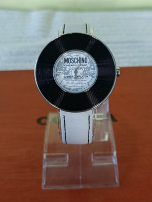 Moschino Cheap and Chic Cover ρολόι μεταχειρισμένο, σχέδιο δίσκος βινυλίου, λευκό δερμάτινο λουράκι