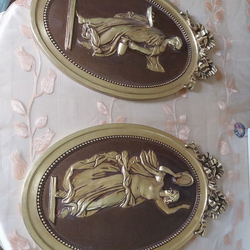 Embossed decorative panels like new, set of two