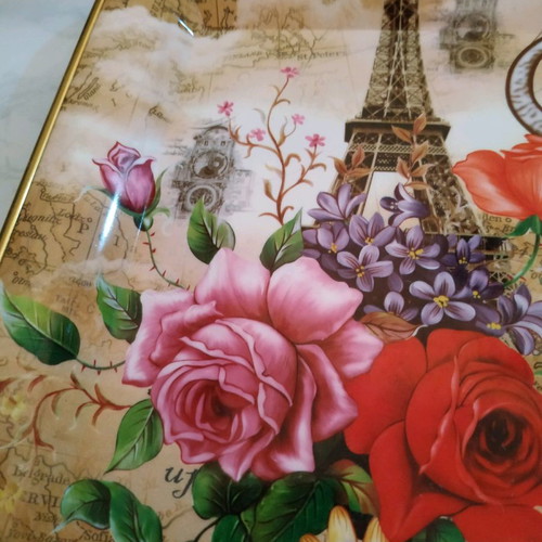 Plastic tray used with slight fading