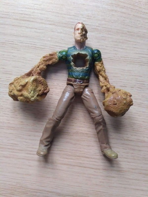 Фигура Sandman употребявана Marvel Hasbro 2007 с подвижни крайници