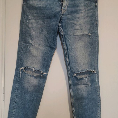 H&M Jeans With Rips Girlfriend Fit Size 42 Like New Blue