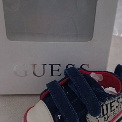 Guess baby shoes size 18 like new