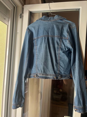 Paranoia denim jacket like new, short, medium size, light blue
