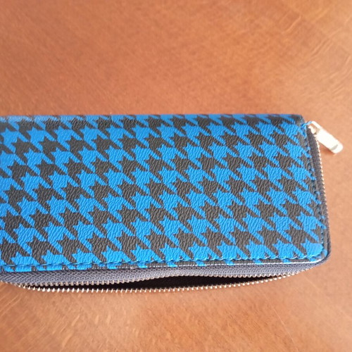 Wallet large with many compartments, new, black and blue