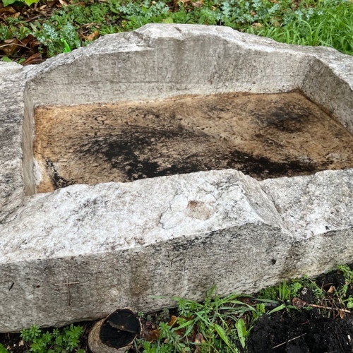 Stone trough used with dimensions 23x140x95 cm