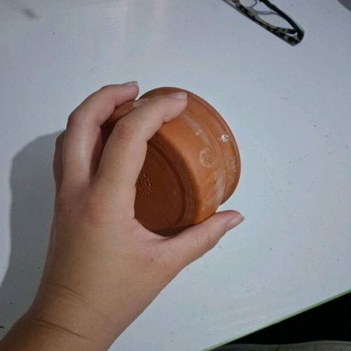 Small terracotta container like new, 10cm diameter
