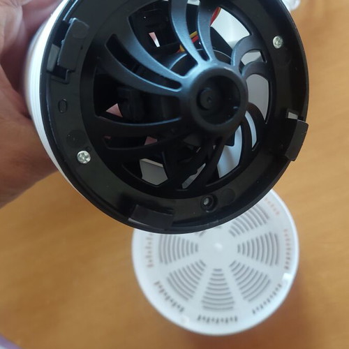 Mosquito trap with USB 2.0 cable