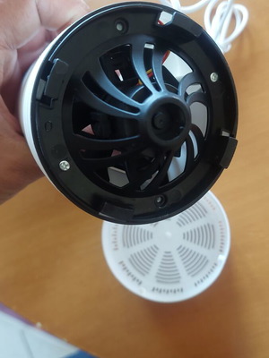 Mosquito trap with USB 2.0 cable