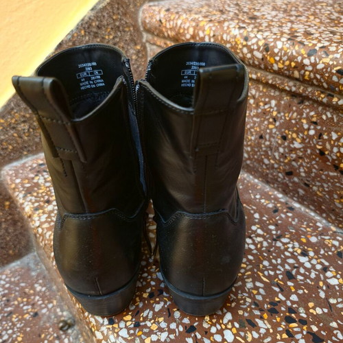 Zara men's ankle boots size 44 like new, black