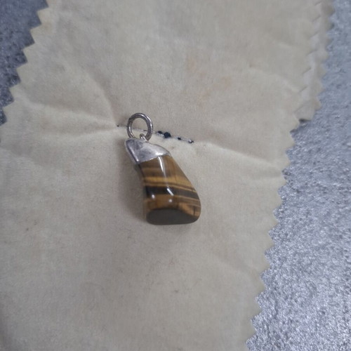 Tiger's Eye Pendant like new, semiprecious stone