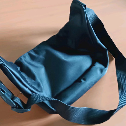 Sport waist bag like new, black