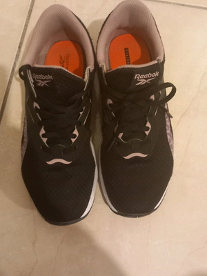 Reebok athletic shoes used, size 38, black